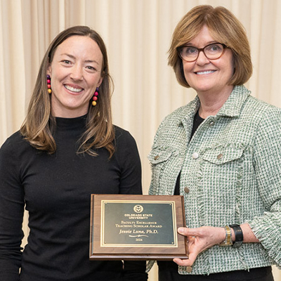 Jessie receiving Provost award